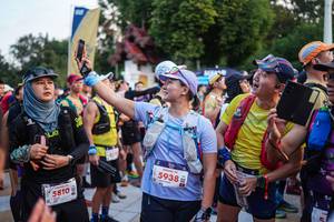 BIB: 5810, 5938, 
                            <button type="button" onclick="openModal(22790347)" class="btn btn-primary btn-sm float-right btn-popup" data-toggle="modal" data-target=".modal-high-quality">
                        <i class="fas fa-shopping-cart"></i> Add to Cart
                    </button>
                                            <button type="button" onclick="isThisMe(22790347, true)" class="btn btn-success btn-sm float-right btn-popup btn-isme hidden" data-toggle="tooltip" data-placement="bottom" title="นี่คือรูปของคุณใช่ไหม คลิกที่นี่เพื่อเอาเข้าอัลบั้ม">
                        <i class="fas fa-plus"></i> Add to album
                    </button>
                    <button type="button" onclick="isThisMe(22790347, false)" class="btn btn-warning btn-sm float-right btn-popup btn-isnotme hidden">
                        <i class="fas fa-ban"></i> Remove from album
                    </button>